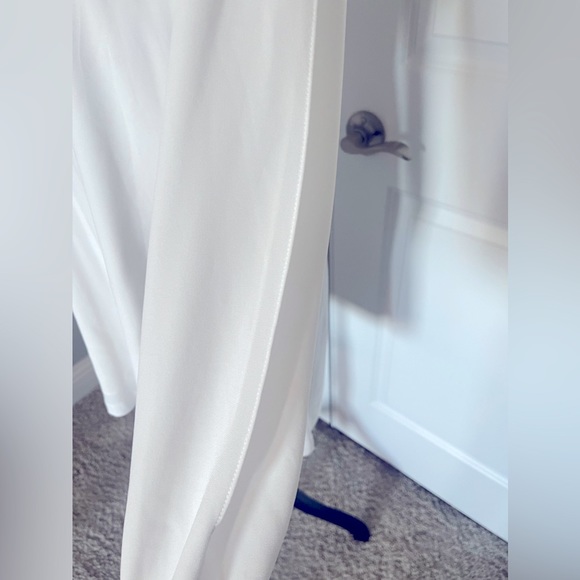 BCBG Irena Dress in Medium - Picture 6 of 6